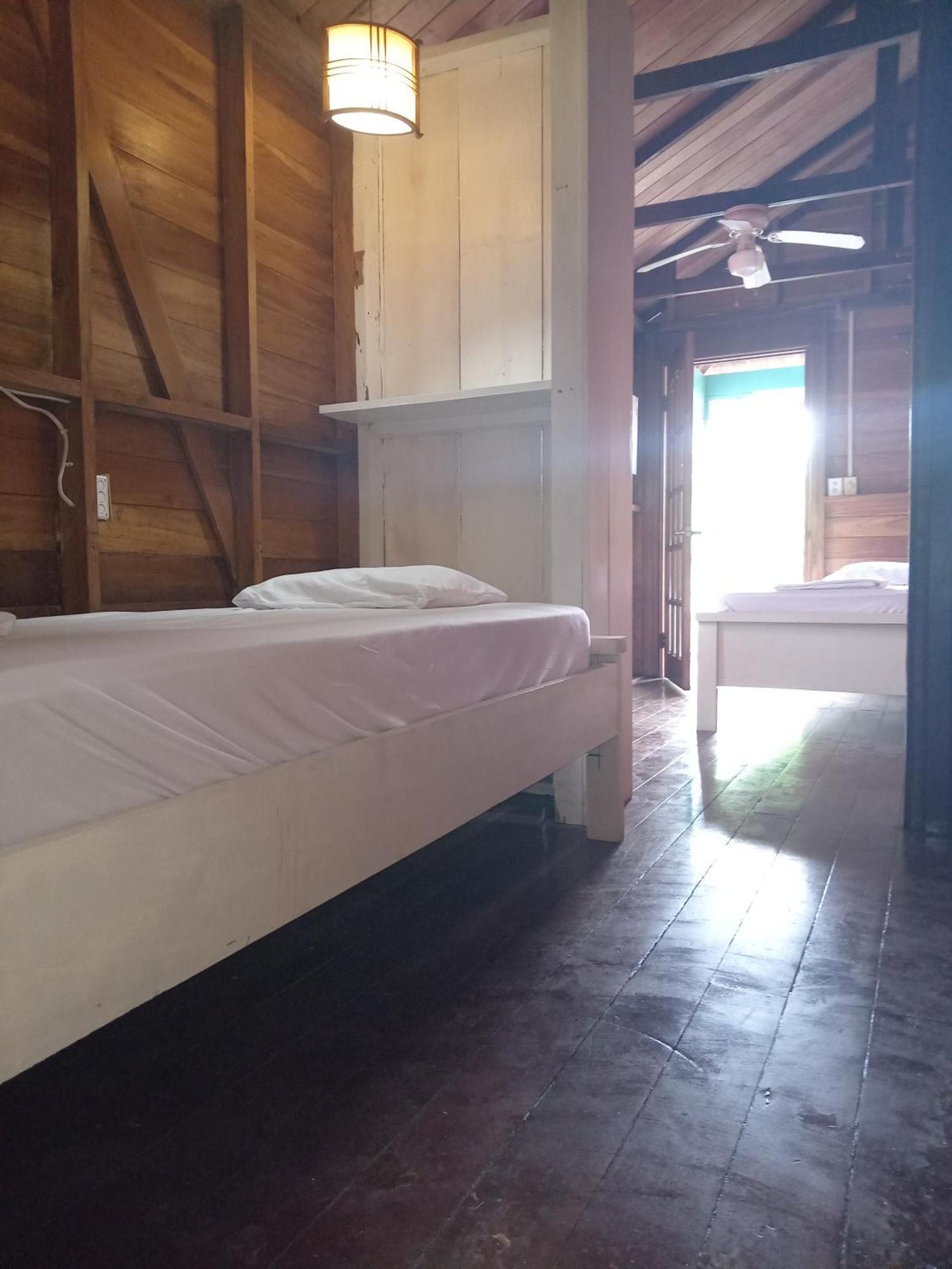 Villa Bahia Del Sol Бокас-дель-Торо Экстерьер фото
