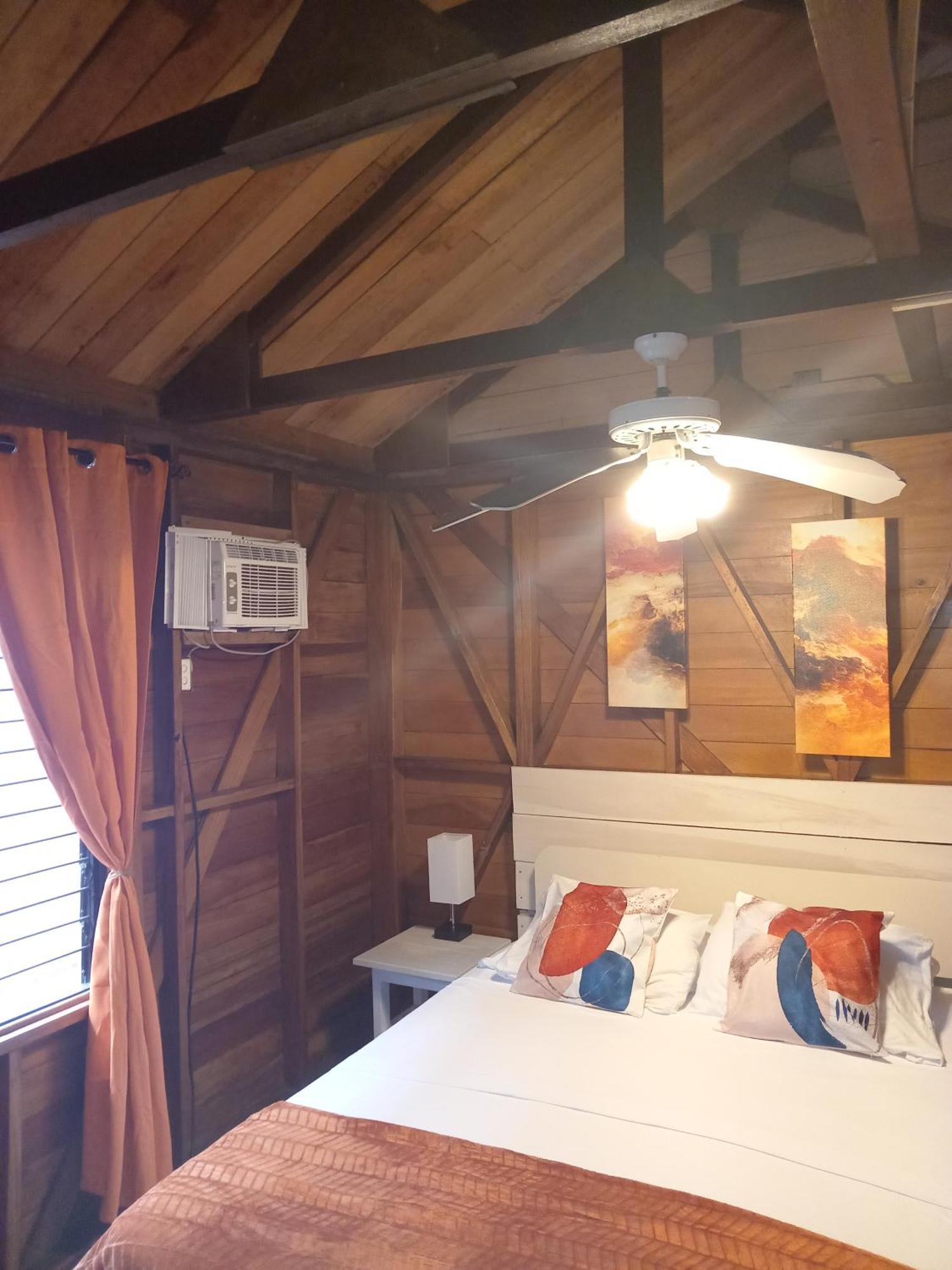 Villa Bahia Del Sol Бокас-дель-Торо Экстерьер фото